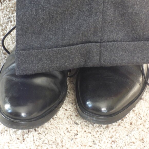 Cole Haan Black Laceups Whole-cut Leather Construction - Picture 5 of 12